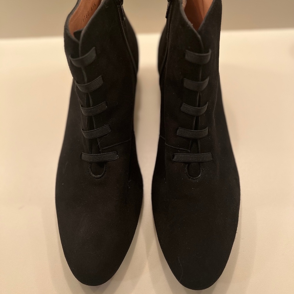 Brenda Zero Black Suede Booties - Size 41 &1/2